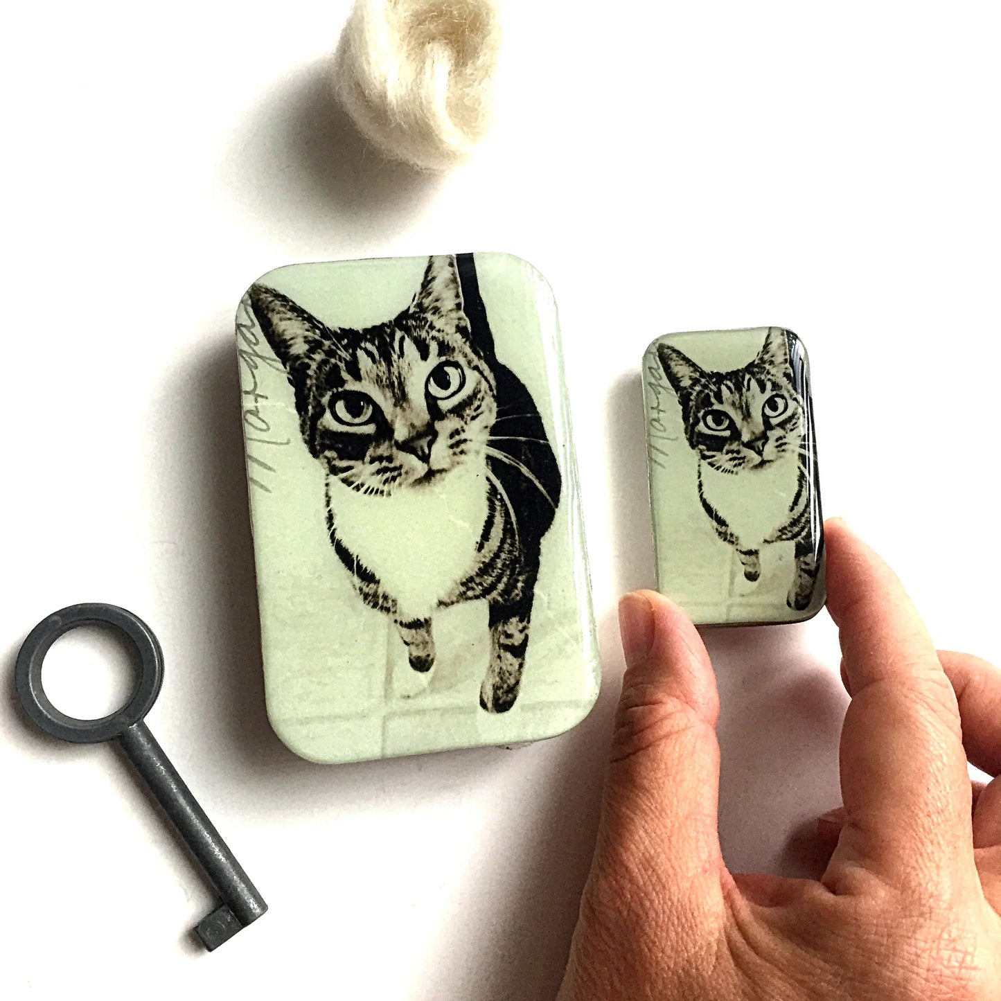 Firefly Notes - Knitting Notions Tins