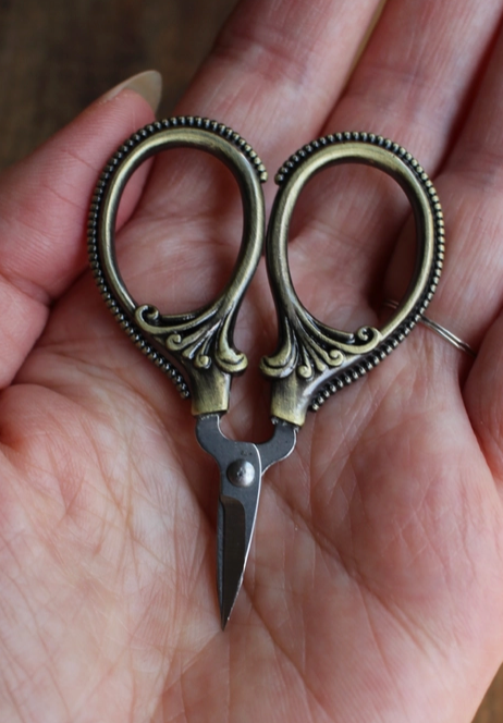 NNK - Mini Embroidery Scissors